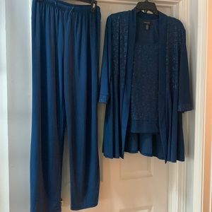 R&M Richards pant suit